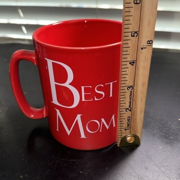 Red Best Mom Large Ceramic Mug By The Old Pottery Company - Picture 5 of 6